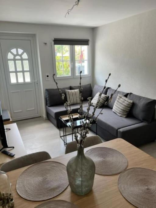 Appartement Douillet, Amenage Proche Riviera. Attalens Exteriör bild